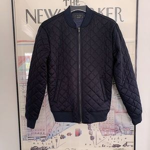 Zara navy diamond quilted bomber with pockets size Small